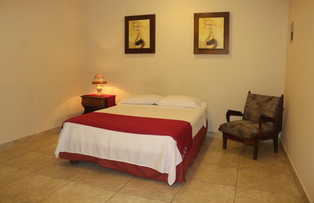 El Patio Suites II Guayaquil Exterior foto